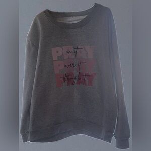 Amazon Gray Graphic Women's Sweater